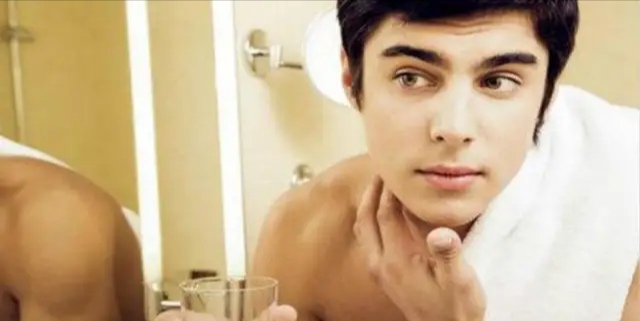 怎样剃须不留痕,剃须后怎么护理