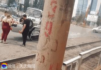 搞笑gif你们这些城里人太会玩了,搞笑gif逗比的世界你永远理解不了