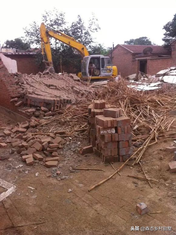 北方农村建房全过程，三层占地150平米，花了50万