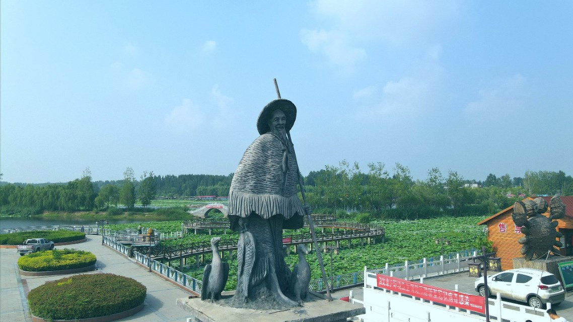 微山湖荷花池美景,微山湖红荷湿地公园旅游攻略最新