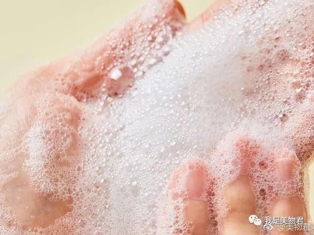 型男健身装备不能糙，看完这篇就知道为什么了