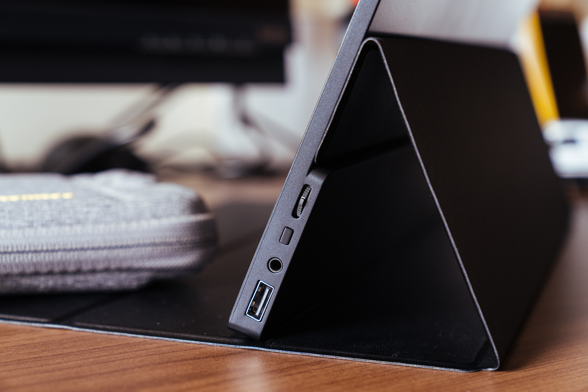 cforce4k屏色域,cforce便携显示器色域选择