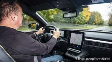 雷诺梅甘娜混动价格,全新雷诺梅甘娜内饰