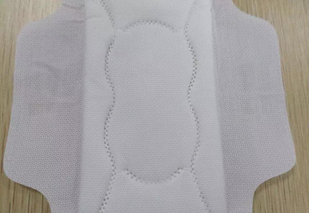 “她用的居然是卫生棉条,一定不是好女孩……”