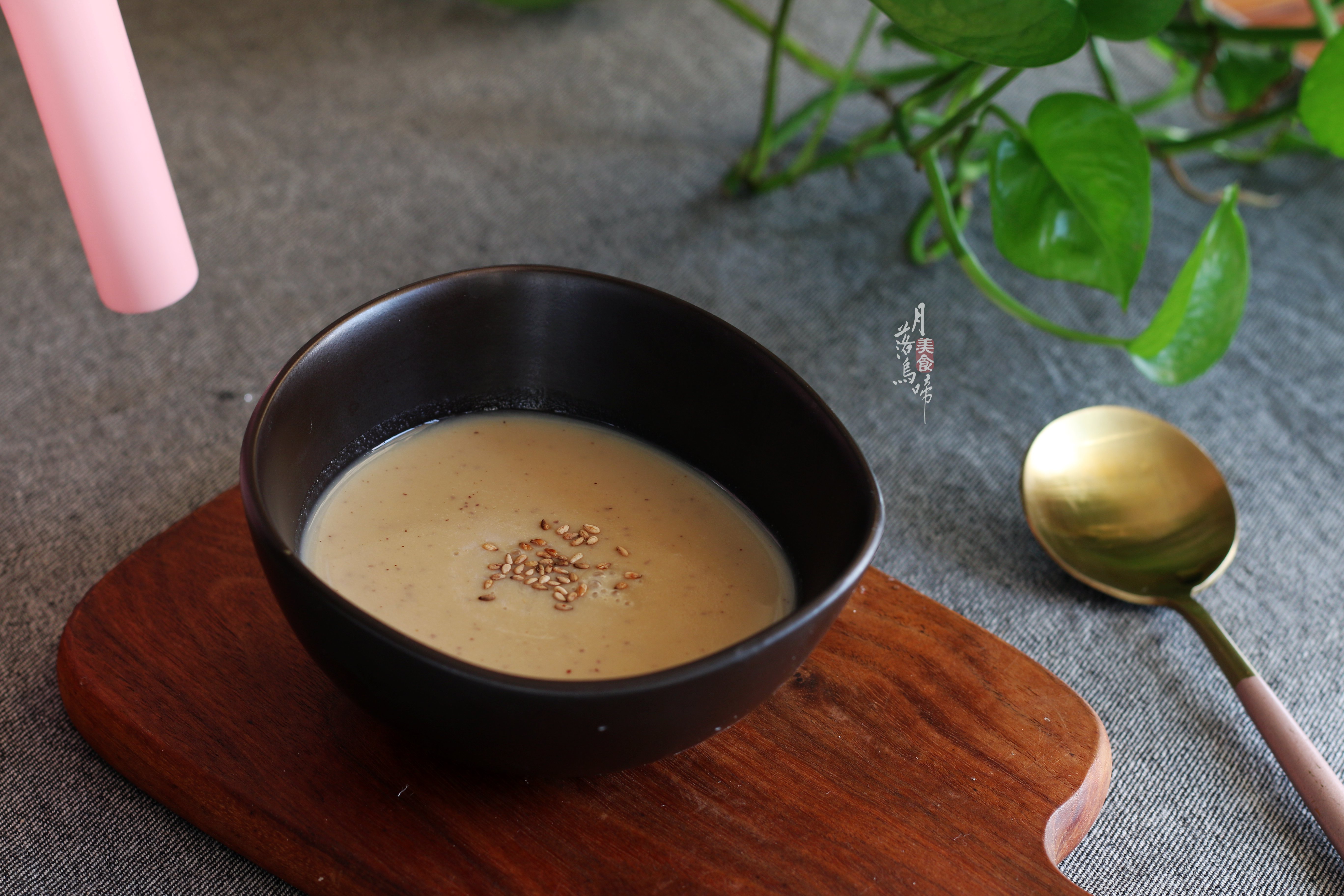 打出来的豆浆有很多泡泡是没熟吗,打豆浆之前豆子要煮吗