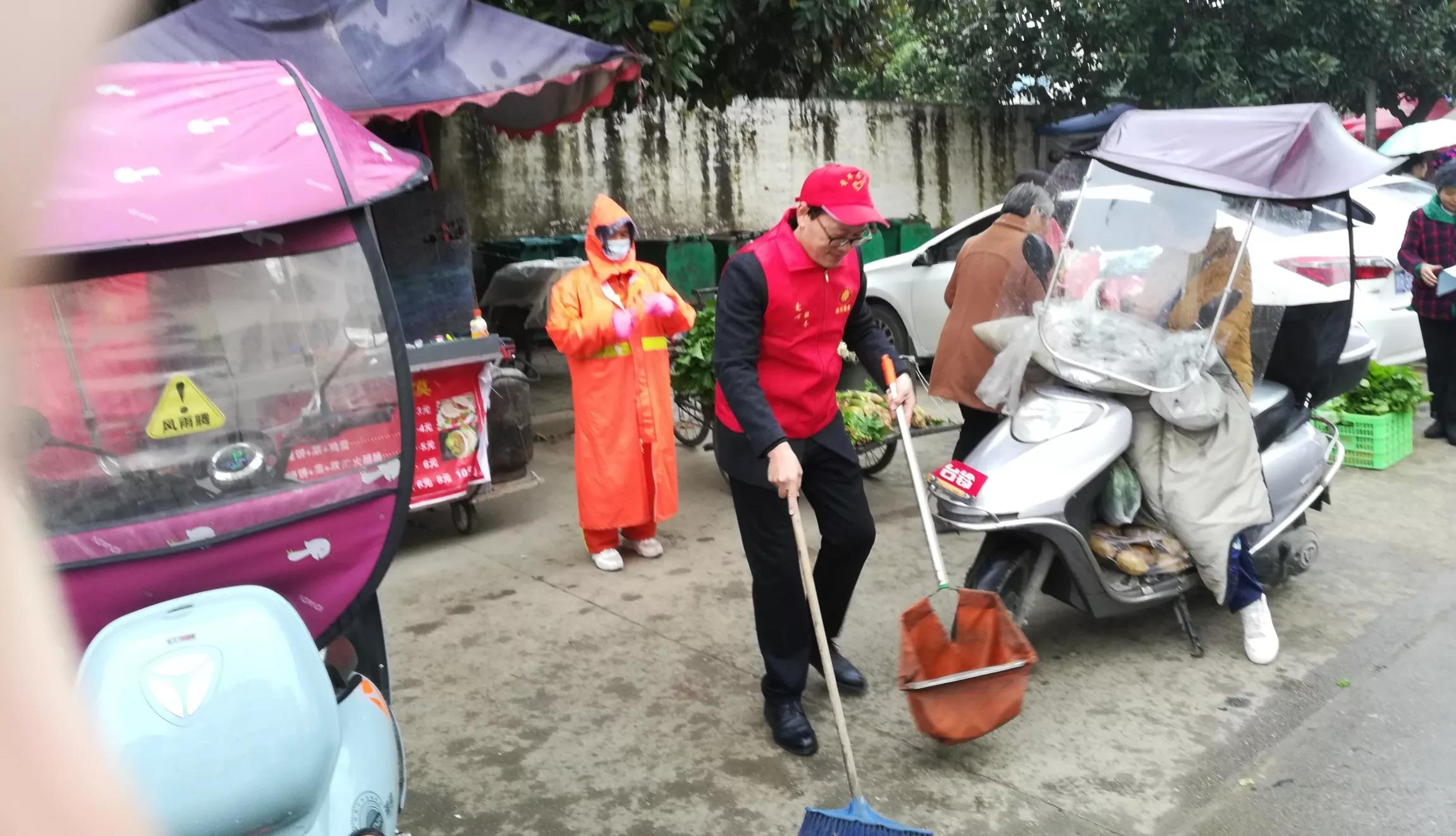 党员教师社区志愿者服务活动方案,主题教育进社区志愿服务活动