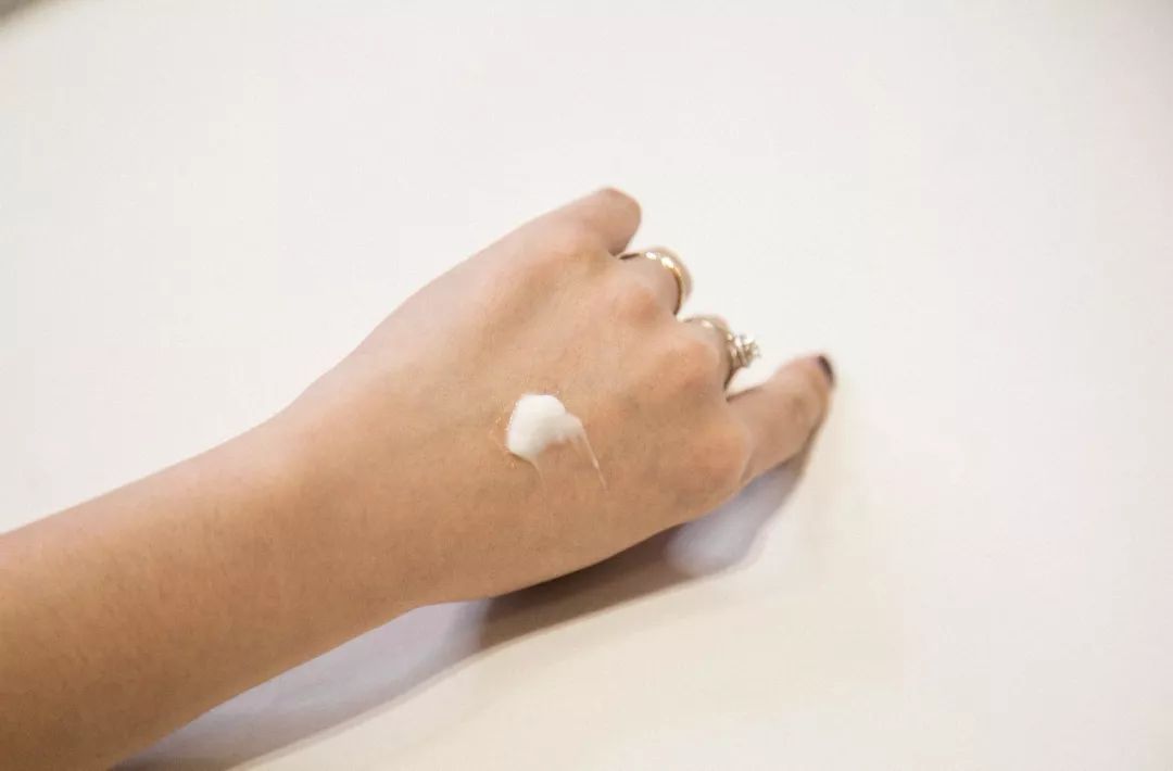 20多块的唇膏300多的,平价唇膏平替