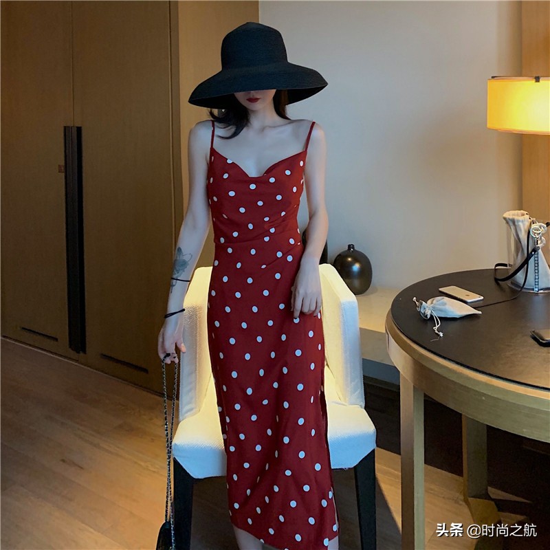 吊带沙滩连衣裙,夏日度假吊带连衣裙