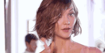 头发稀少细软的原因以及改善方法,头发细软白发多是什么原因