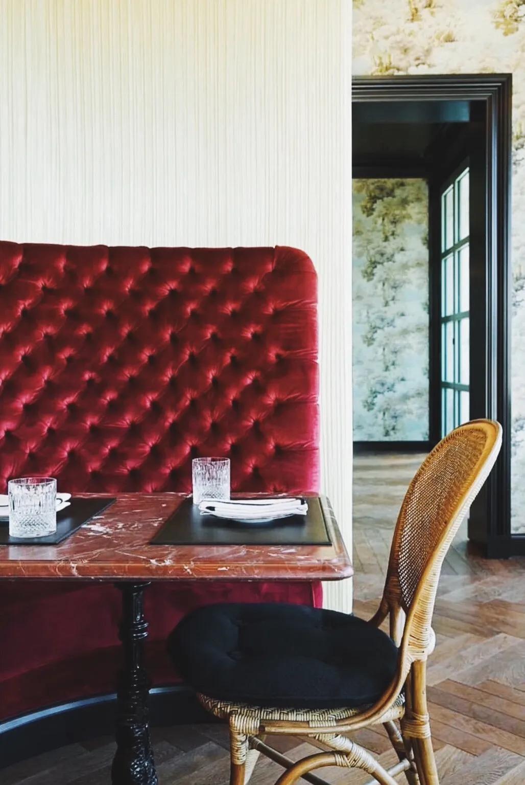 lv咖啡店设计风格,gucci高端店铺设计