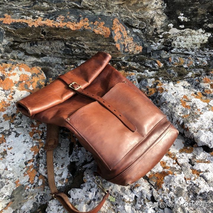 高颜值双肩包90分,20款好看又实用的女士双肩包推荐