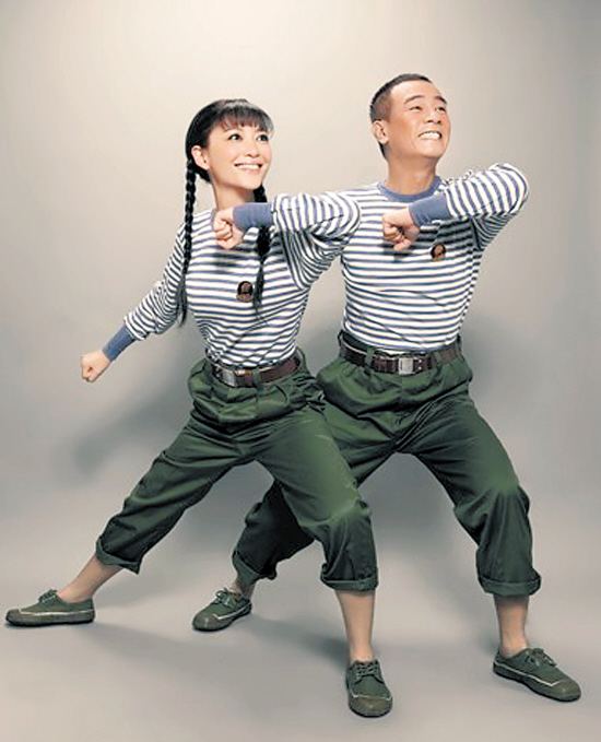 陈小春回忆童年落泪,陈小春那些不为人知的成长故事