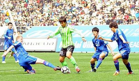 被国家抛弃的足球,被中国足球铲废的中国球员