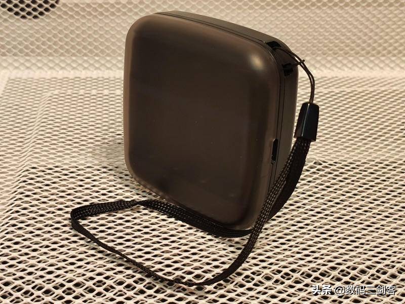 xtarvc4s充电器拆解评测,充电小能手xtaret4s充电器体验