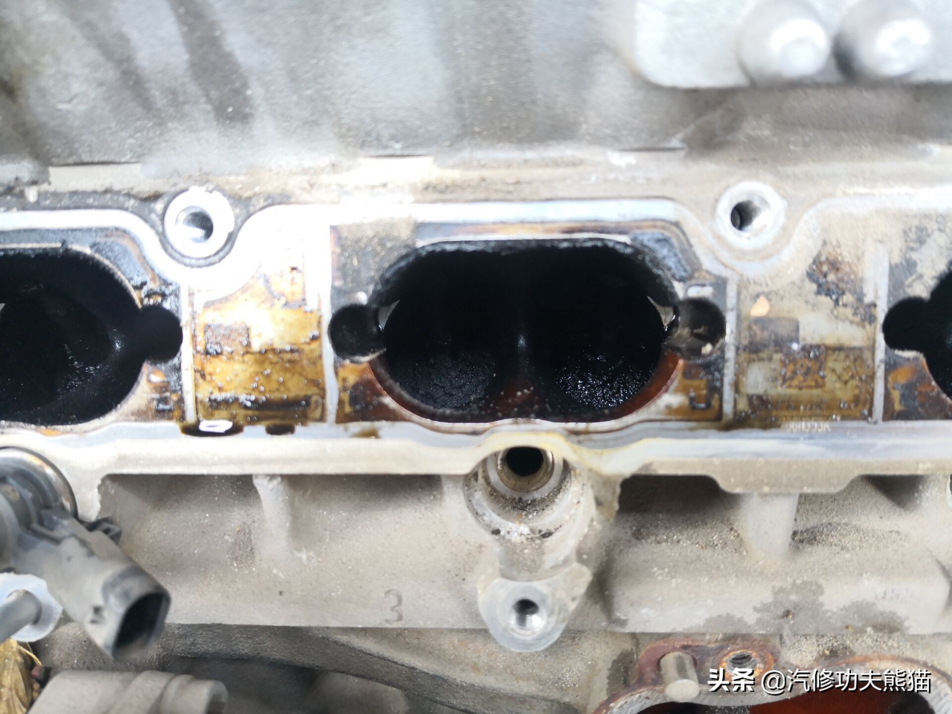 大众夏朗烧机油用什么燃油宝,2012款夏朗2.0t烧机油怎么处理