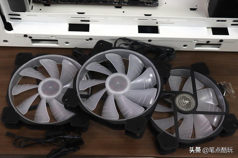 鑫谷开元t1黑色全塔大机箱评测,鑫谷开元t1能横装显卡吗