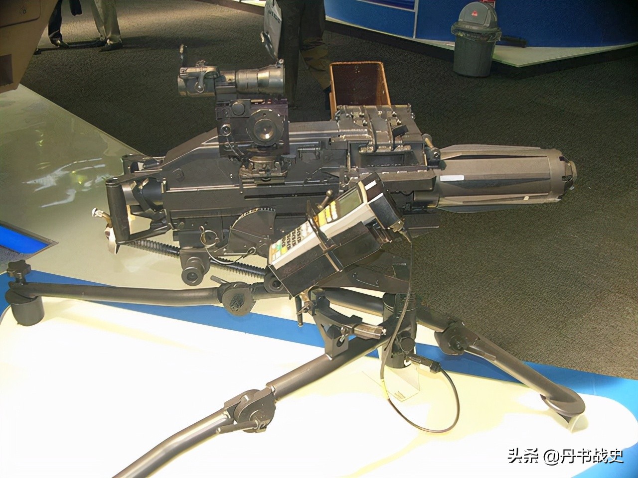 南非榴弹发射器,南非y3自动榴弹发射器