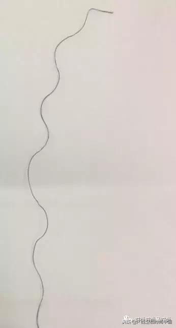 头发硬早上起来炸毛怎么办,头发硬老是炸毛该怎么办