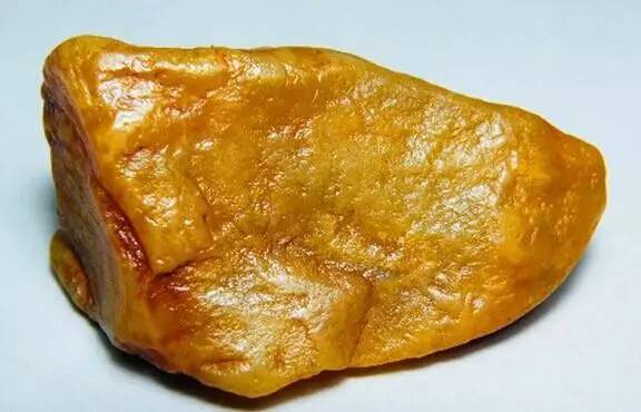 河边能捡到什么值钱的石头,在哪儿能捡到值钱的石头