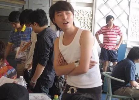 电竞是00后的青春,电竞选手都是年轻人吗