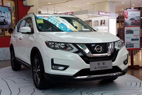 日产奇骏2017款2.5lcvt领先版4wd,奇骏三缸200亿是真的吗