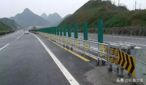 刹车失灵三种自救方法,摩托车刹车失灵了怎么自救