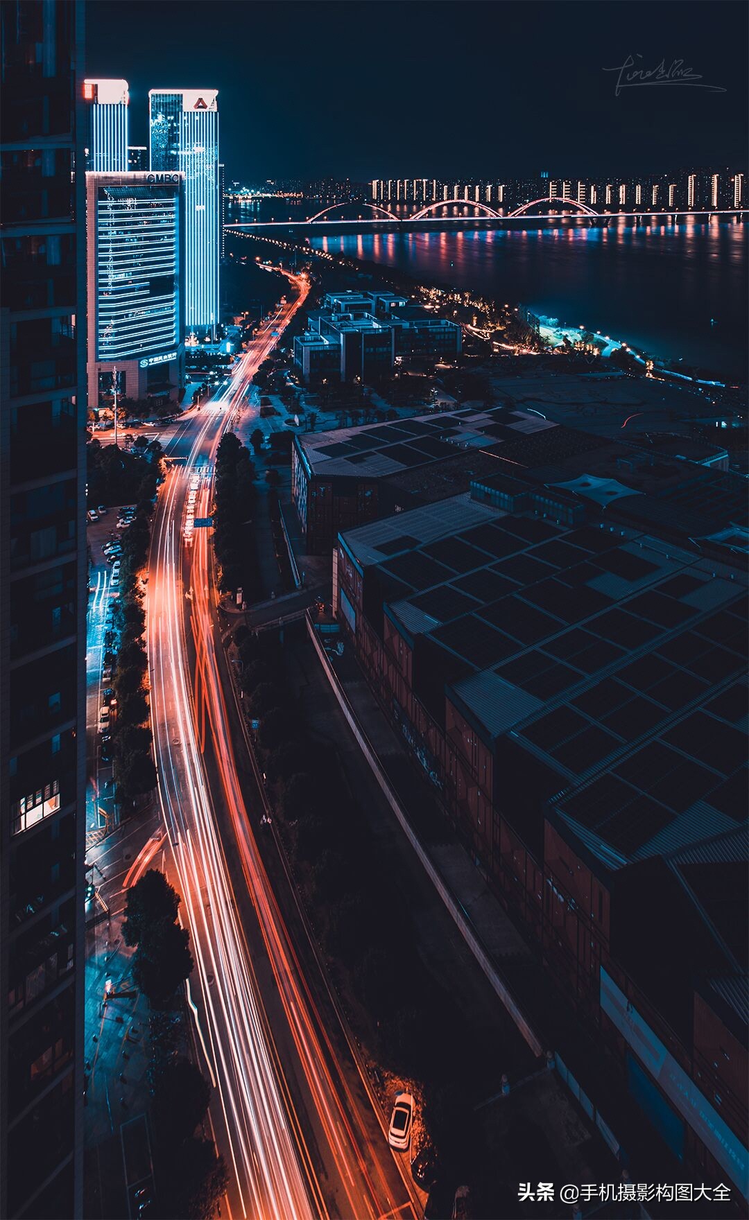 拍照车流流光技巧,手机摄影技巧拍倒影