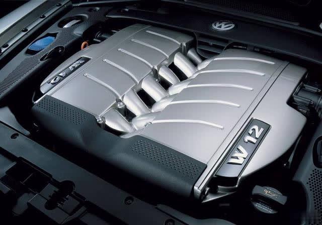 德累斯顿铜雕塑,德累斯顿的国宝级建筑