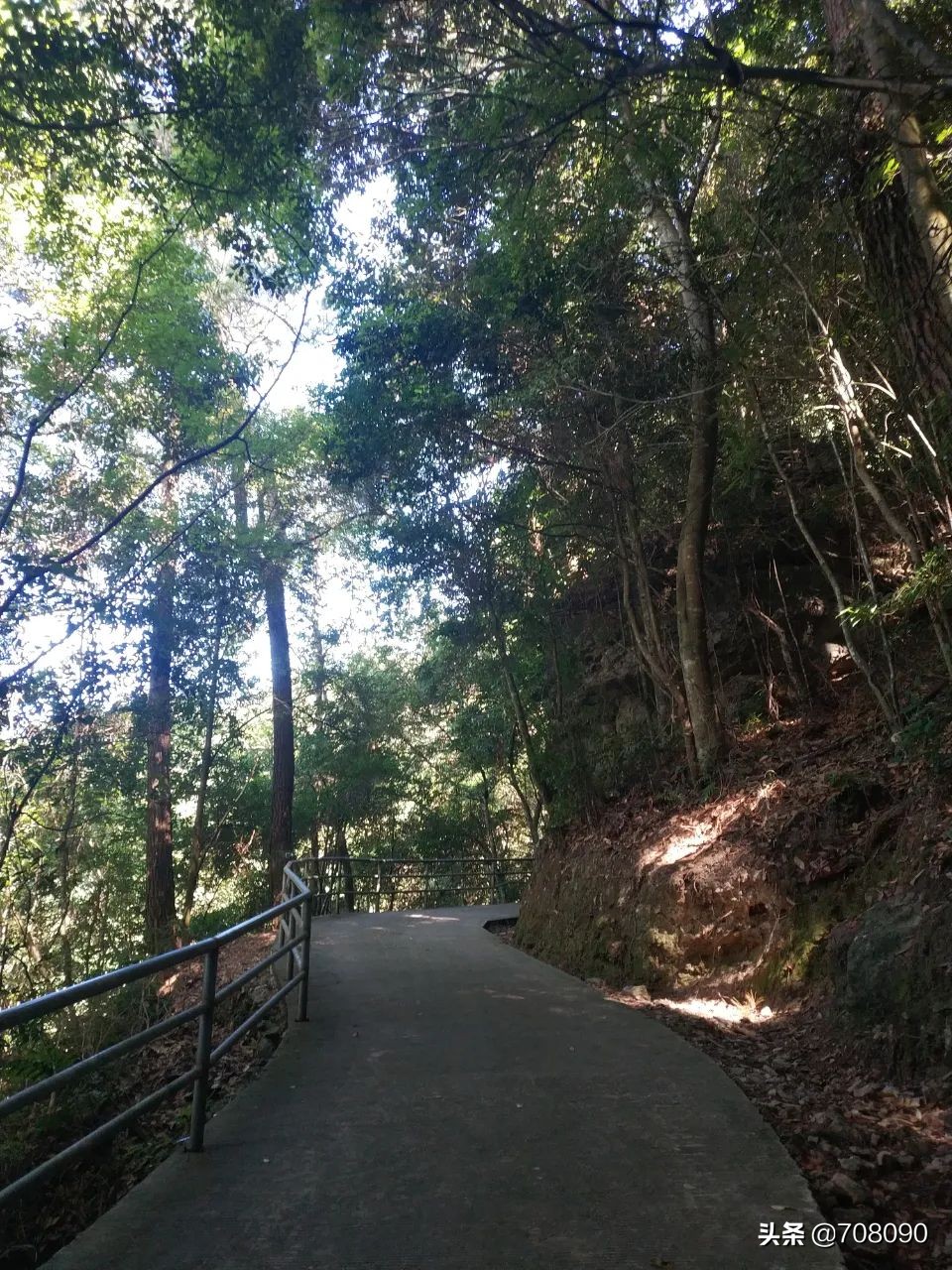 避暑避寒推荐,姬岩风景区