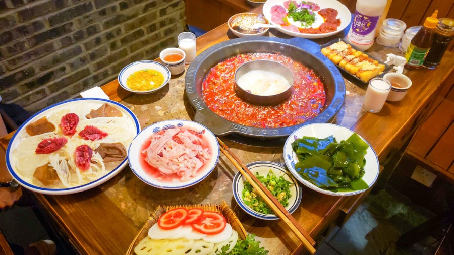 宅家云旅游遇见最美的自己 (宅家云旅游唯有爱与美食不可辜负)