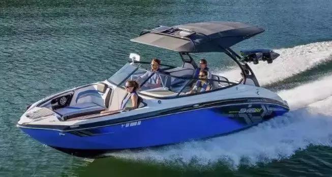 靠“*养包**”员工,逼疯同行!最不务正业的公司,在全球火了100年