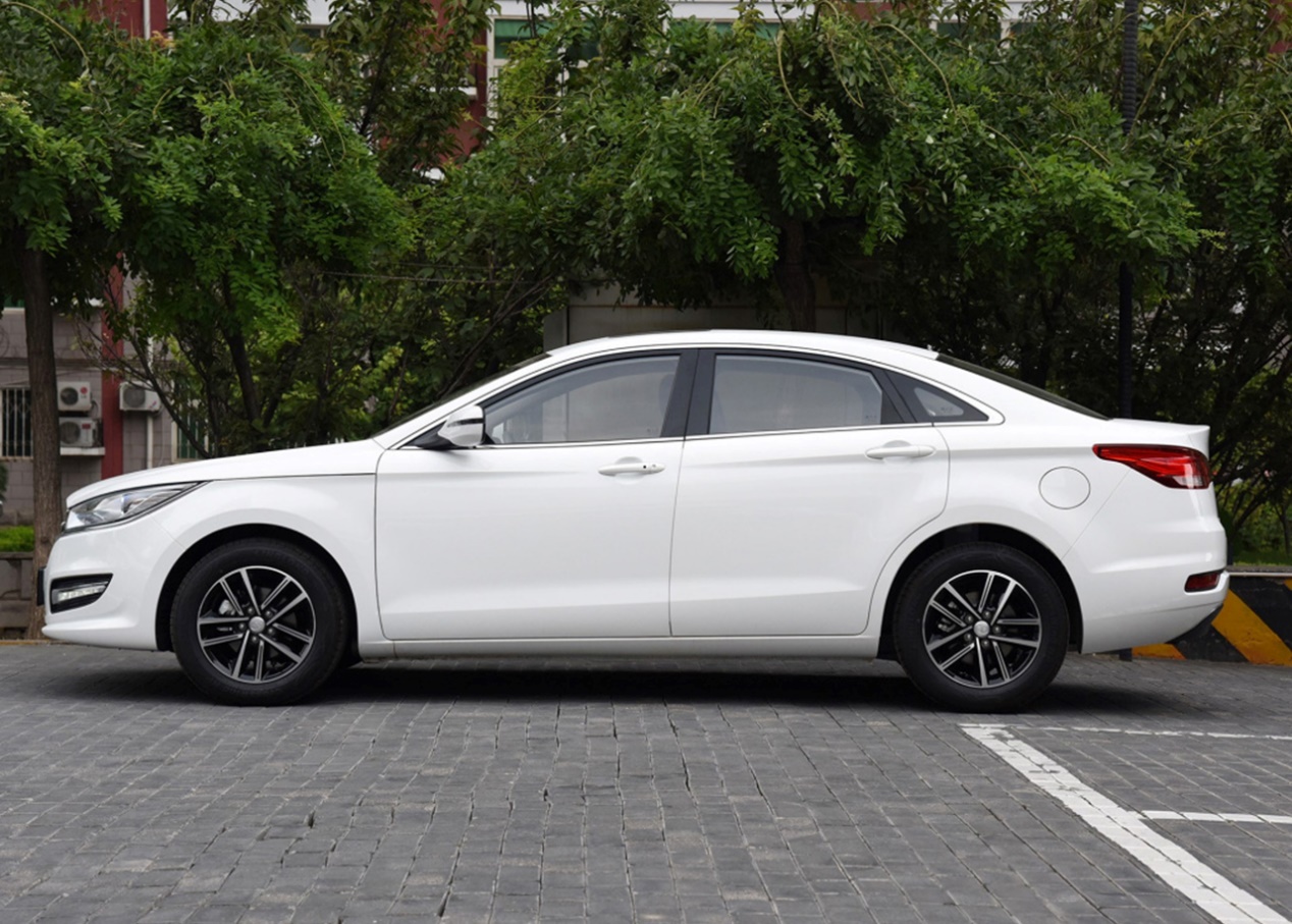 奔腾b502016新款视频,奔腾b502017款