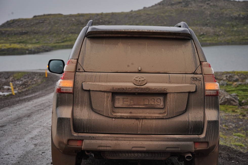 高桥伸哉镜头下的旅行｜壮观的冰与火山之国，和朋友去了一圈冰岛