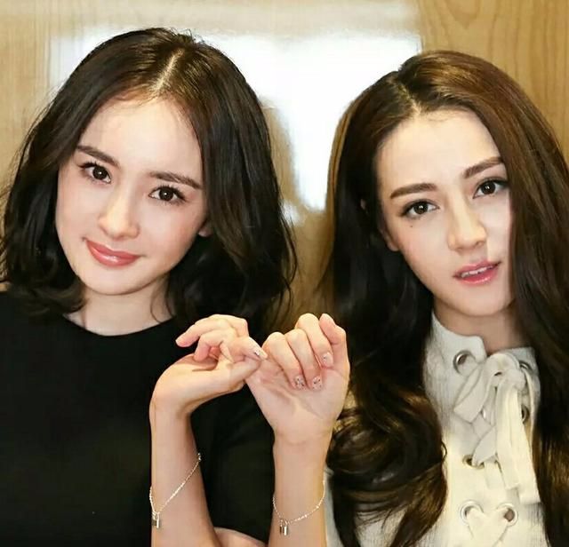 始于颜值陷于才华迪丽热巴,颜值出众的迪丽热巴