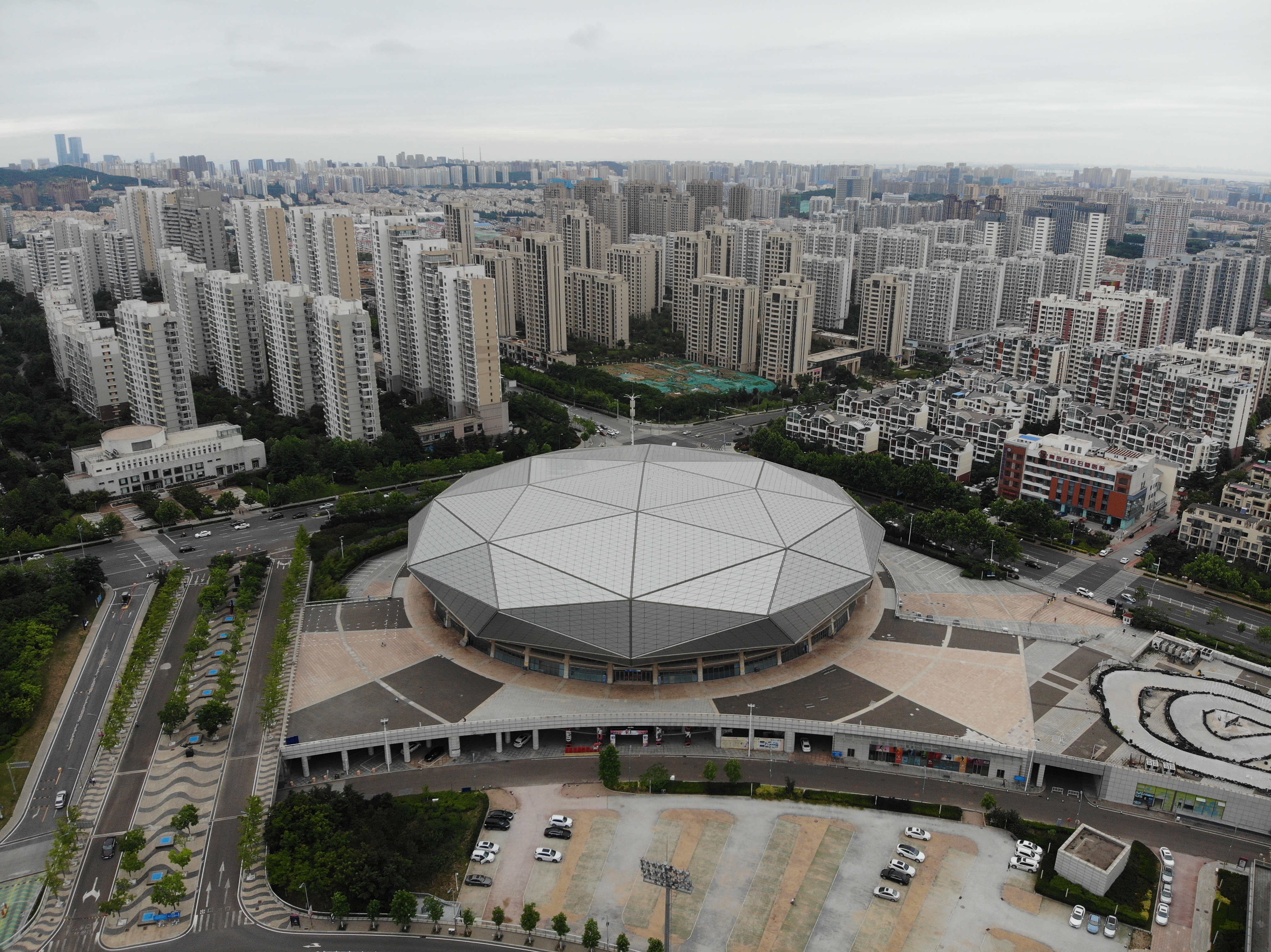 青岛国信体育馆cba,青岛体育中心国信体育馆最近活动