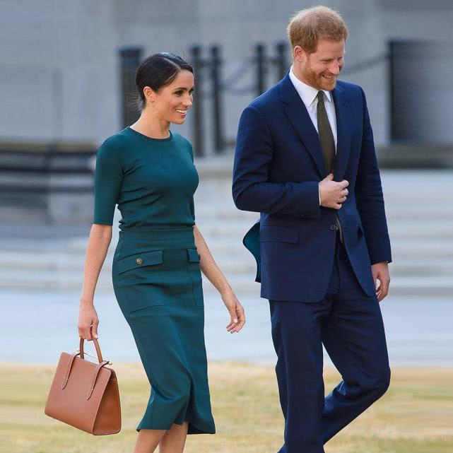 女王和凯特,英国王妃梅根包包