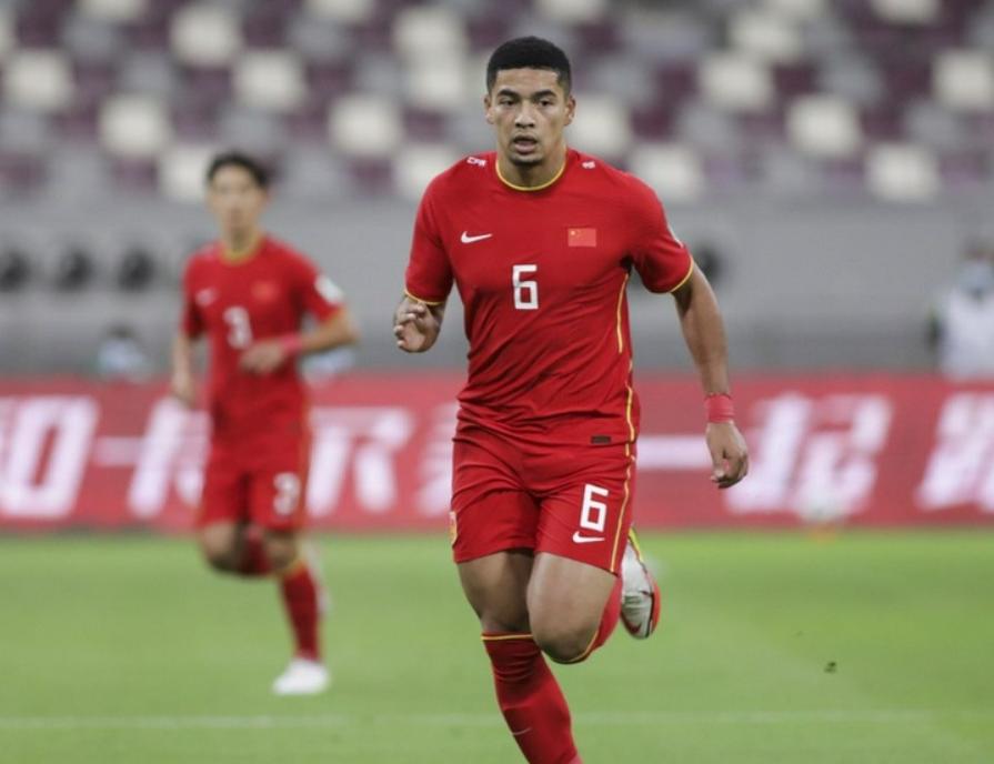 国足失利与李铁的战术有多少联系,国足输球李铁发声