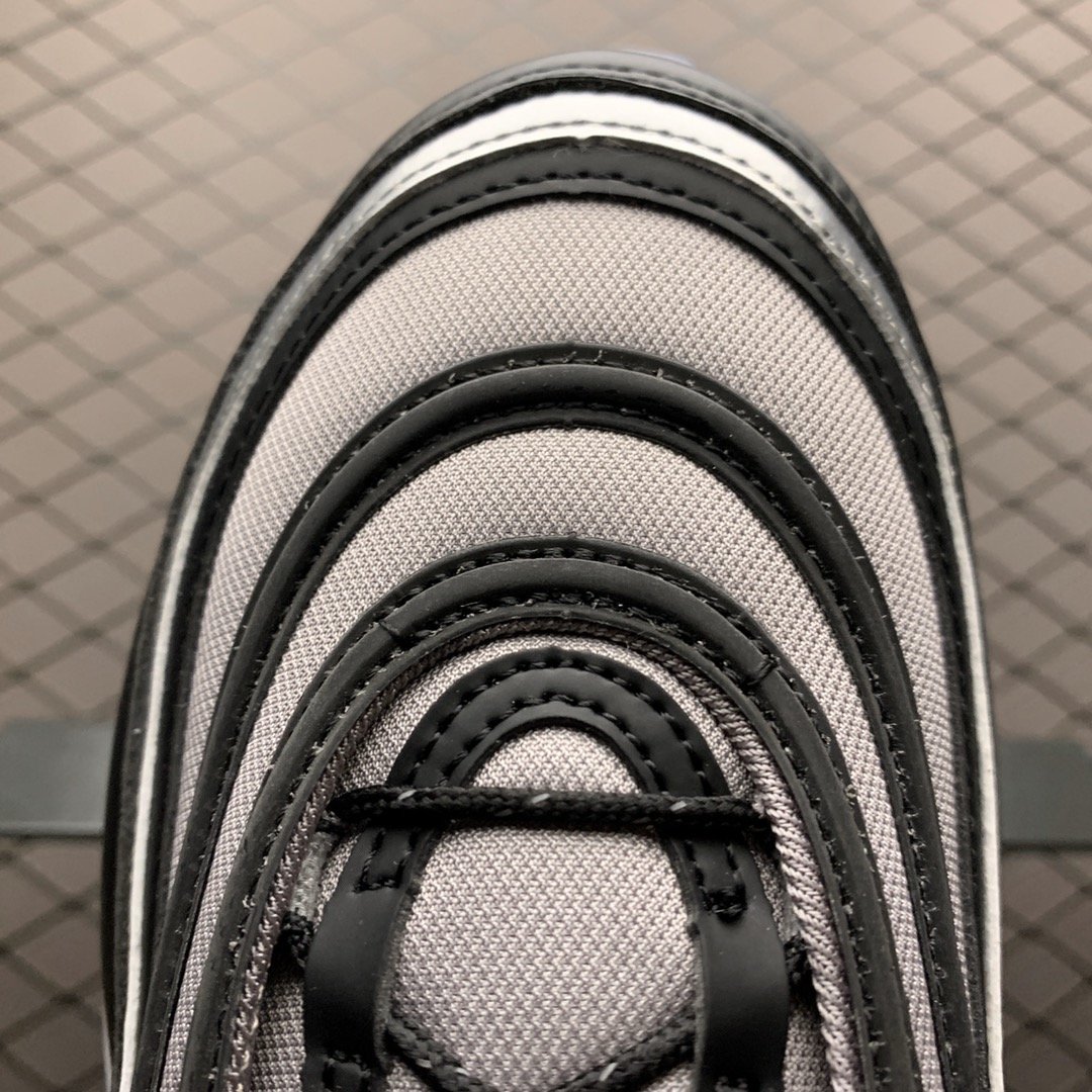 nikeairmax97银子弹鞋带,undefeatednikeairmax97