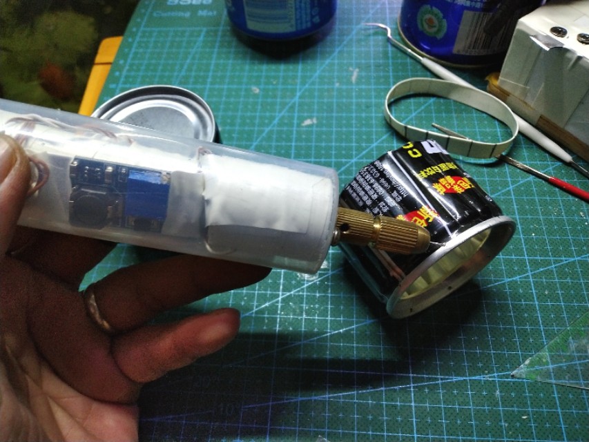 椰子汁罐制作酒精炉,自己制作猛火酒精炉