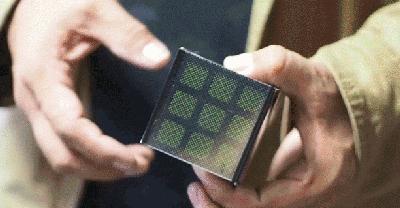 能自动还原魔方的软件,晃一下手魔方就能自动复原