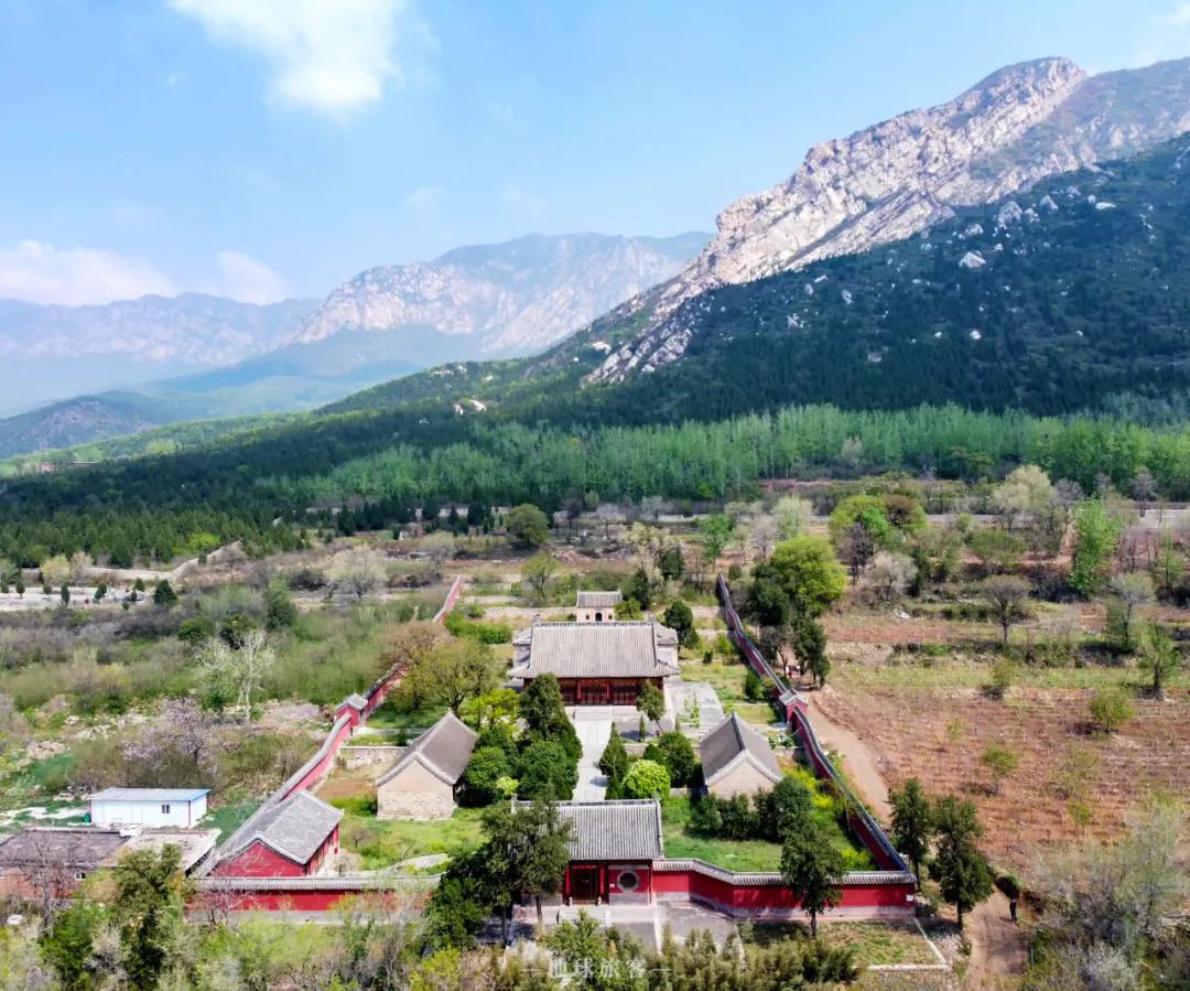 嵩山为何是天下第一山,为什么嵩山是最有气质的