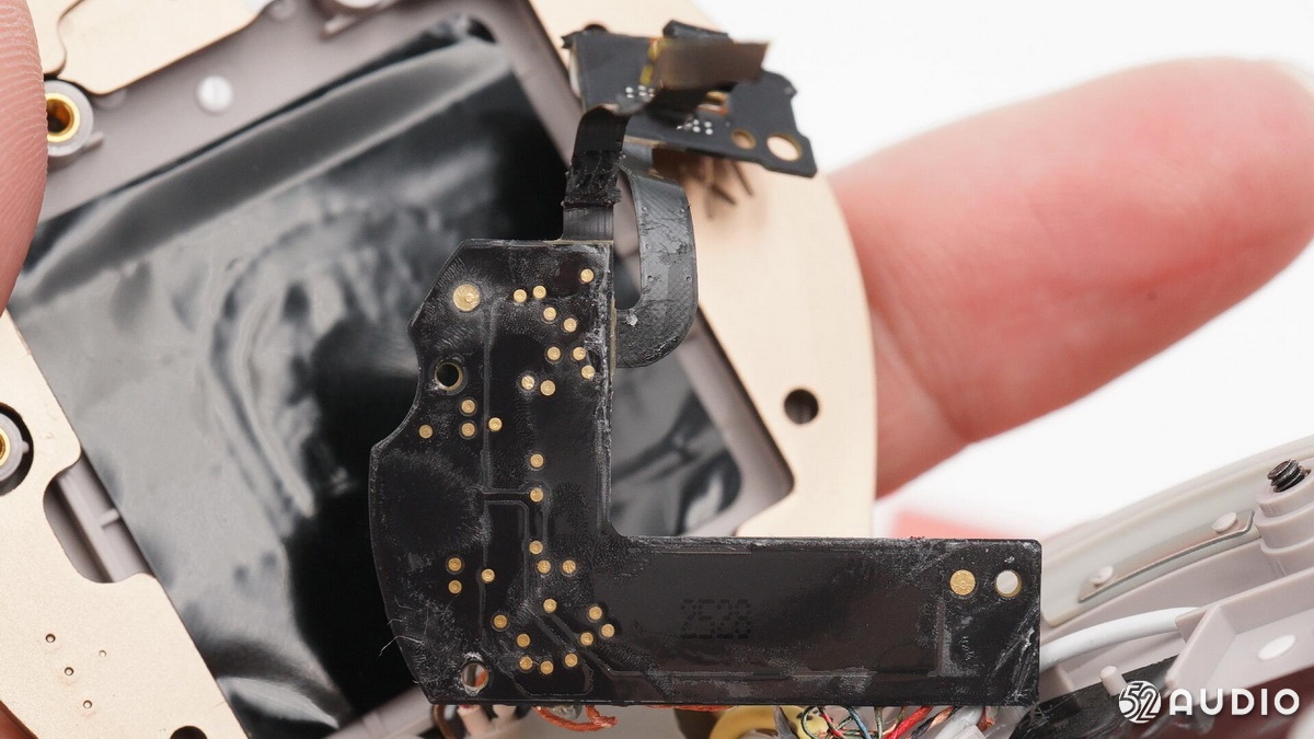 beatspro耳机拆解维修,拆解beatssolo2