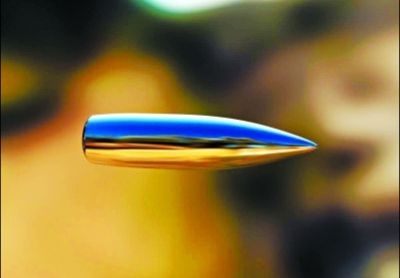 人眼只有一双瞳孔，昆虫却有千百个“瞳孔”，它眼中的世界什么样