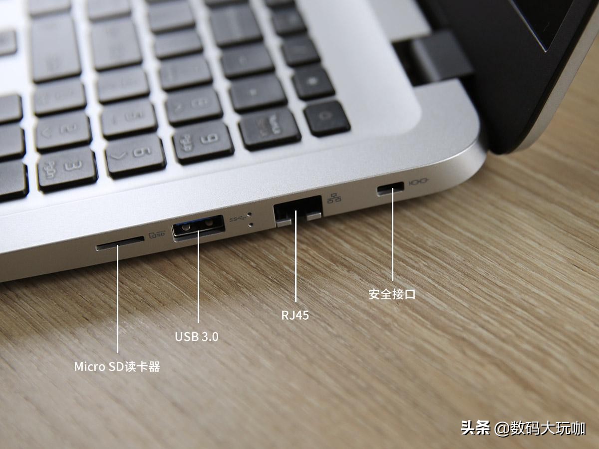 麦本本大麦m545六核锐龙r5,麦本本m545游戏本测试吃鸡