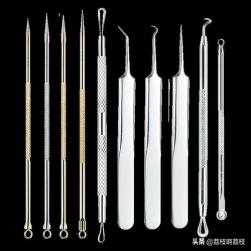 挤完黑头一个洞洞怎么处理解压,挤完黑头留下的洞洞怎么办