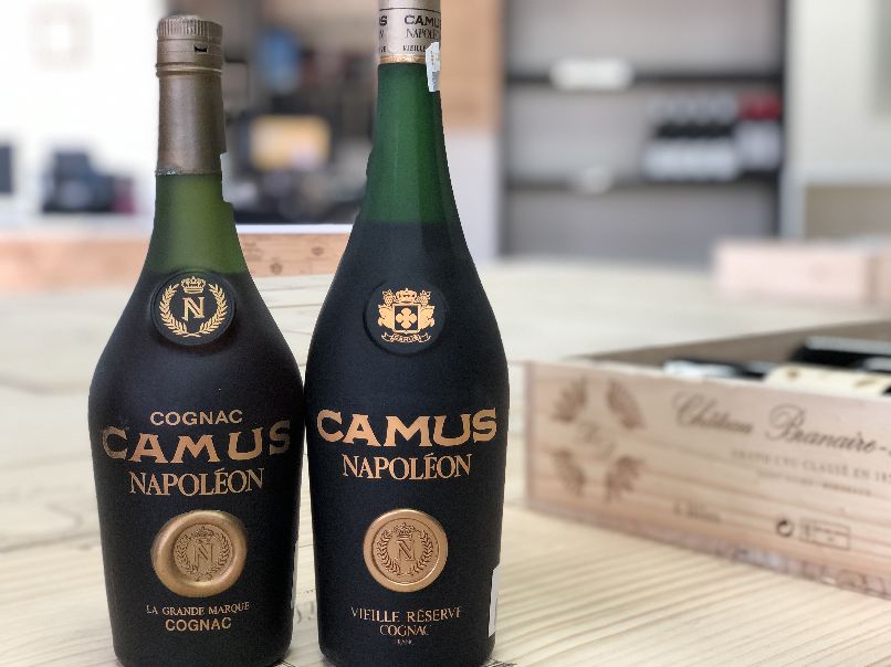 轩尼诗马爹利拿破仑卡慕小酒版,1984年卡慕纪念拿破仑特级干邑