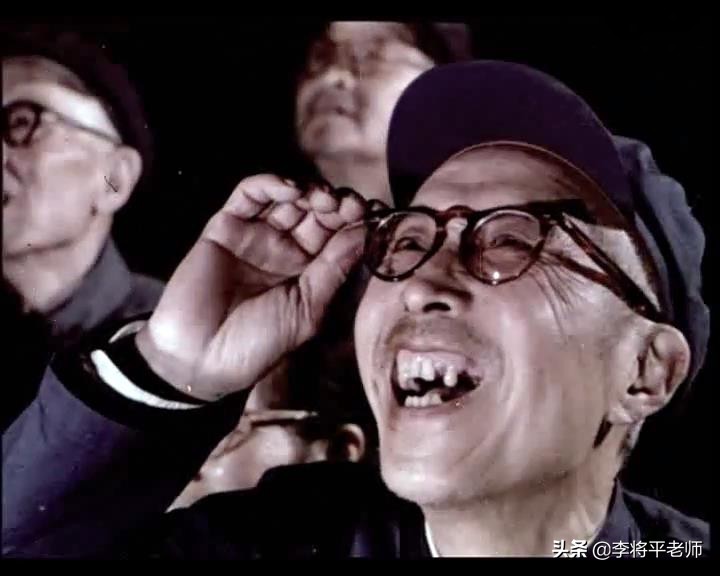 我国第一颗东方红卫星,望远镜拍到的东方红一号卫星