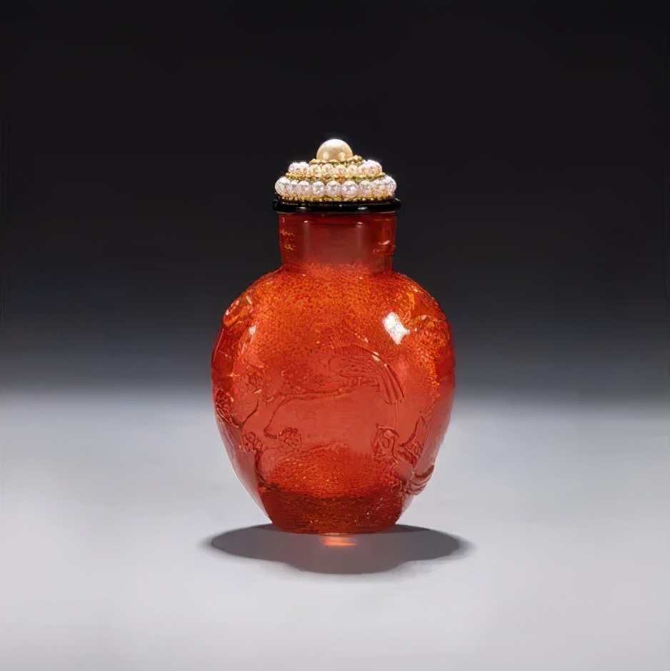 最贵的鼻烟壶价格 (十大最昂贵鼻烟壶排行)