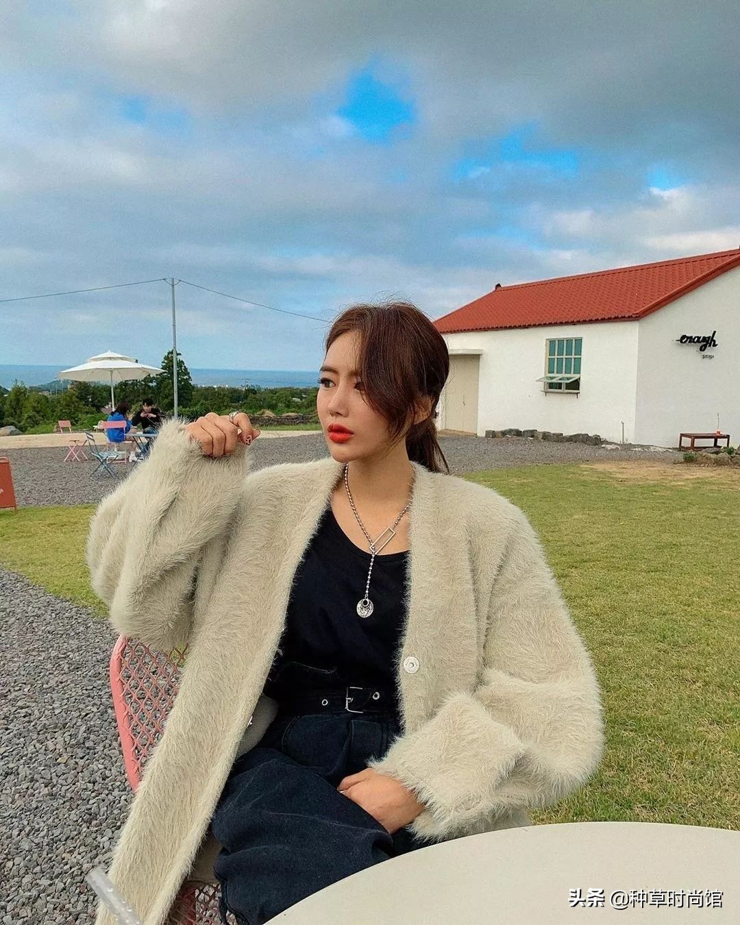 长皮衣外套女怎么穿好看,肥大的外套怎么穿好看