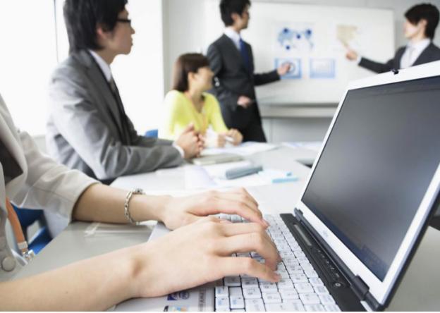 办公室电脑卡顿怎么让它变得流畅,公司的老电脑卡顿严重解决方法